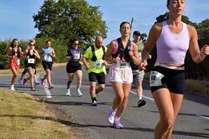 Download race photo <a href='Large/img_0710.jpg' class='lightbox-download'>here</a>