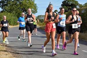 Download race photo <a href='Large/img_0720.jpg' class='lightbox-download'>here</a>