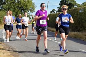 Download race photo <a href='Large/img_0733.jpg' class='lightbox-download'>here</a>