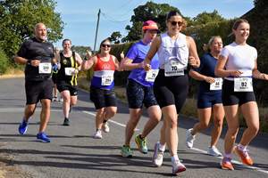 Download race photo <a href='Large/img_0743.jpg' class='lightbox-download'>here</a>