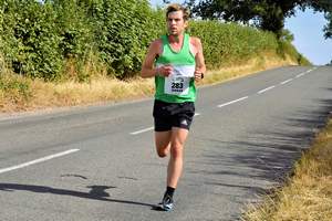 Download race photo <a href='Large/img_0875.jpg' class='lightbox-download'>here</a>