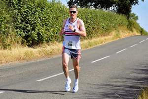 Download race photo <a href='Large/img_0877.jpg' class='lightbox-download'>here</a>