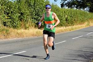 Download race photo <a href='Large/img_0932.jpg' class='lightbox-download'>here</a>