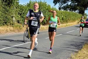 Download race photo <a href='Large/img_0940.jpg' class='lightbox-download'>here</a>