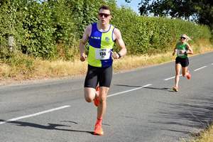 Download race photo <a href='Large/img_0974.jpg' class='lightbox-download'>here</a>