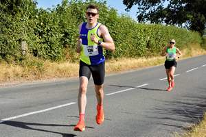 Download race photo <a href='Large/img_0975.jpg' class='lightbox-download'>here</a>