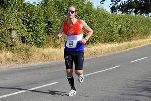 Download race photo <a href='Large/img_1004.jpg' class='lightbox-download'>here</a>
