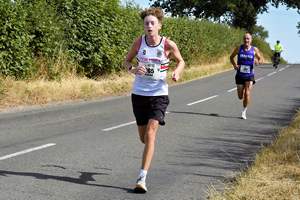 Download race photo <a href='Large/img_1009.jpg' class='lightbox-download'>here</a>