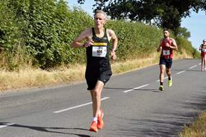 Download race photo <a href='Large/img_1018.jpg' class='lightbox-download'>here</a>