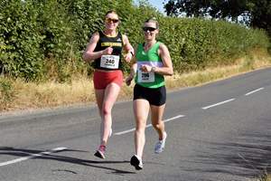Download race photo <a href='Large/img_1028.jpg' class='lightbox-download'>here</a>