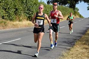 Download race photo <a href='Large/img_1044.jpg' class='lightbox-download'>here</a>
