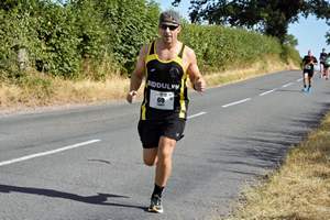 Download race photo <a href='Large/img_1094.jpg' class='lightbox-download'>here</a>
