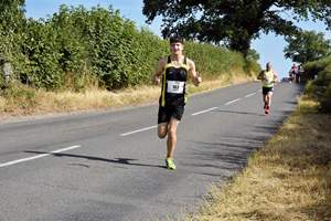 Download race photo <a href='Large/img_1135.jpg' class='lightbox-download'>here</a>