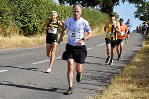 Download race photo <a href='Large/img_1152.jpg' class='lightbox-download'>here</a>