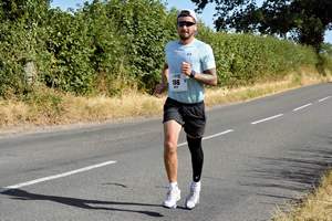 Download race photo <a href='Large/img_1179.jpg' class='lightbox-download'>here</a>