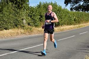 Download race photo <a href='Large/img_1182.jpg' class='lightbox-download'>here</a>