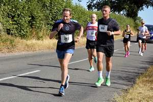 Download race photo <a href='Large/img_1211.jpg' class='lightbox-download'>here</a>