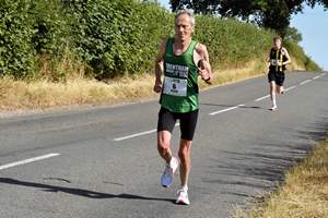 Download race photo <a href='Large/img_1292.jpg' class='lightbox-download'>here</a>