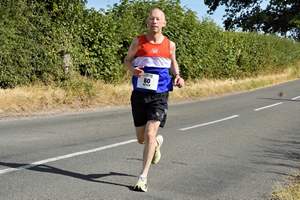 Download race photo <a href='Large/img_1349.jpg' class='lightbox-download'>here</a>