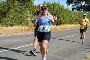Download race photo <a href='Large/img_1356.jpg' class='lightbox-download'>here</a>