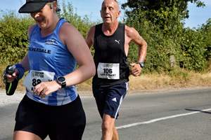 Download race photo <a href='Large/img_1359.jpg' class='lightbox-download'>here</a>