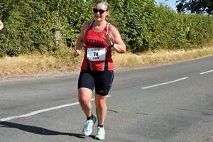 Download race photo <a href='Large/img_1466.jpg' class='lightbox-download'>here</a>