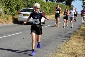 Download race photo <a href='Large/img_1495.jpg' class='lightbox-download'>here</a>