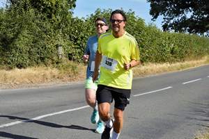 Download race photo <a href='Large/img_1515.jpg' class='lightbox-download'>here</a>