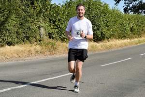 Download race photo <a href='Large/img_1522.jpg' class='lightbox-download'>here</a>