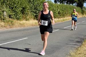 Download race photo <a href='Large/img_1529.jpg' class='lightbox-download'>here</a>