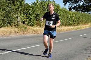 Download race photo <a href='Large/img_1550.jpg' class='lightbox-download'>here</a>