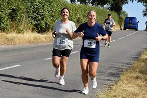 Download race photo <a href='Large/img_1556.jpg' class='lightbox-download'>here</a>