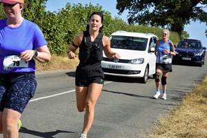 Download race photo <a href='Large/img_1592.jpg' class='lightbox-download'>here</a>
