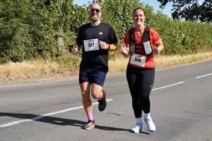 Download race photo <a href='Large/img_1637.jpg' class='lightbox-download'>here</a>