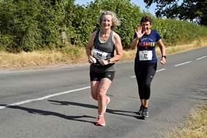 Download race photo <a href='Large/img_1672.jpg' class='lightbox-download'>here</a>