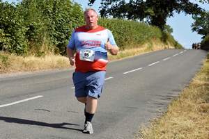 Download race photo <a href='Large/img_1709.jpg' class='lightbox-download'>here</a>