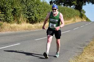 Download race photo <a href='Large/img_1726.jpg' class='lightbox-download'>here</a>