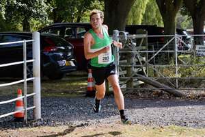 Download race photo <a href='Large/img_1743.jpg' class='lightbox-download'>here</a>
