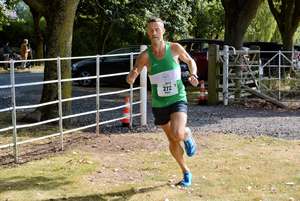 Download race photo <a href='Large/img_1757.jpg' class='lightbox-download'>here</a>