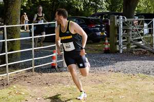 Download race photo <a href='Large/img_1769.jpg' class='lightbox-download'>here</a>