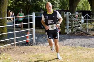 Download race photo <a href='Large/img_1773.jpg' class='lightbox-download'>here</a>