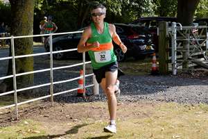 Download race photo <a href='Large/img_1775.jpg' class='lightbox-download'>here</a>