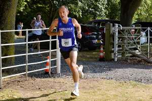Download race photo <a href='Large/img_1814.jpg' class='lightbox-download'>here</a>
