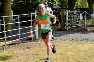 Download race photo <a href='Large/img_1901.jpg' class='lightbox-download'>here</a>