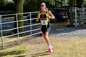 Download race photo <a href='Large/img_1910.jpg' class='lightbox-download'>here</a>
