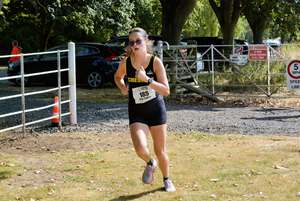 Download race photo <a href='Large/img_1941.jpg' class='lightbox-download'>here</a>