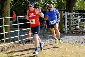 Download race photo <a href='Large/img_1943.jpg' class='lightbox-download'>here</a>