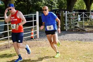 Download race photo <a href='Large/img_1944.jpg' class='lightbox-download'>here</a>