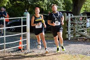 Download race photo <a href='Large/img_1981.jpg' class='lightbox-download'>here</a>