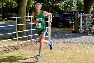 Download race photo <a href='Large/img_1993.jpg' class='lightbox-download'>here</a>